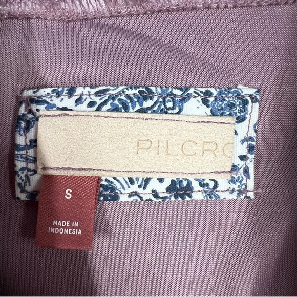 PILCRO Velveteen Mock Neck Short Sleeve Pink Top | Small - Picture 2 of 7